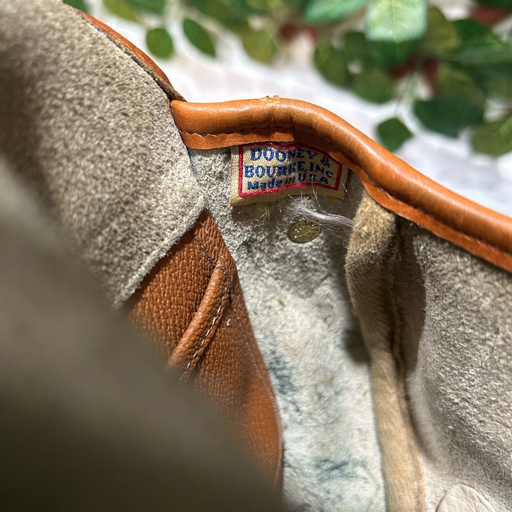 Vintage Dooney & Bourke Big Duck bag - Picture 2 of 4